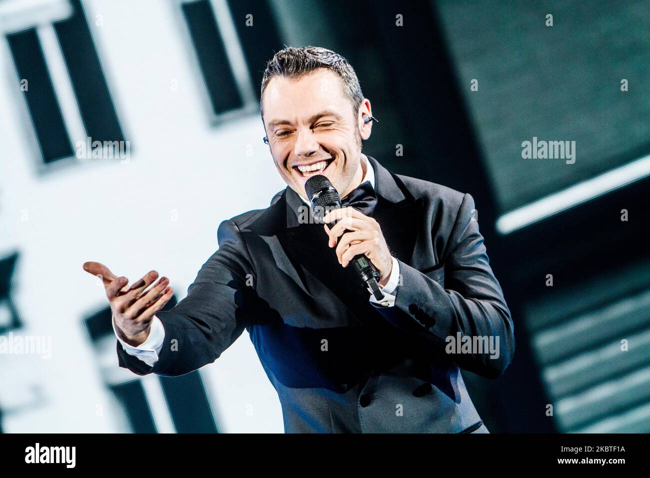 Tiziano ferro forum assago Fotos und Bildmaterial in hoher Auflösung