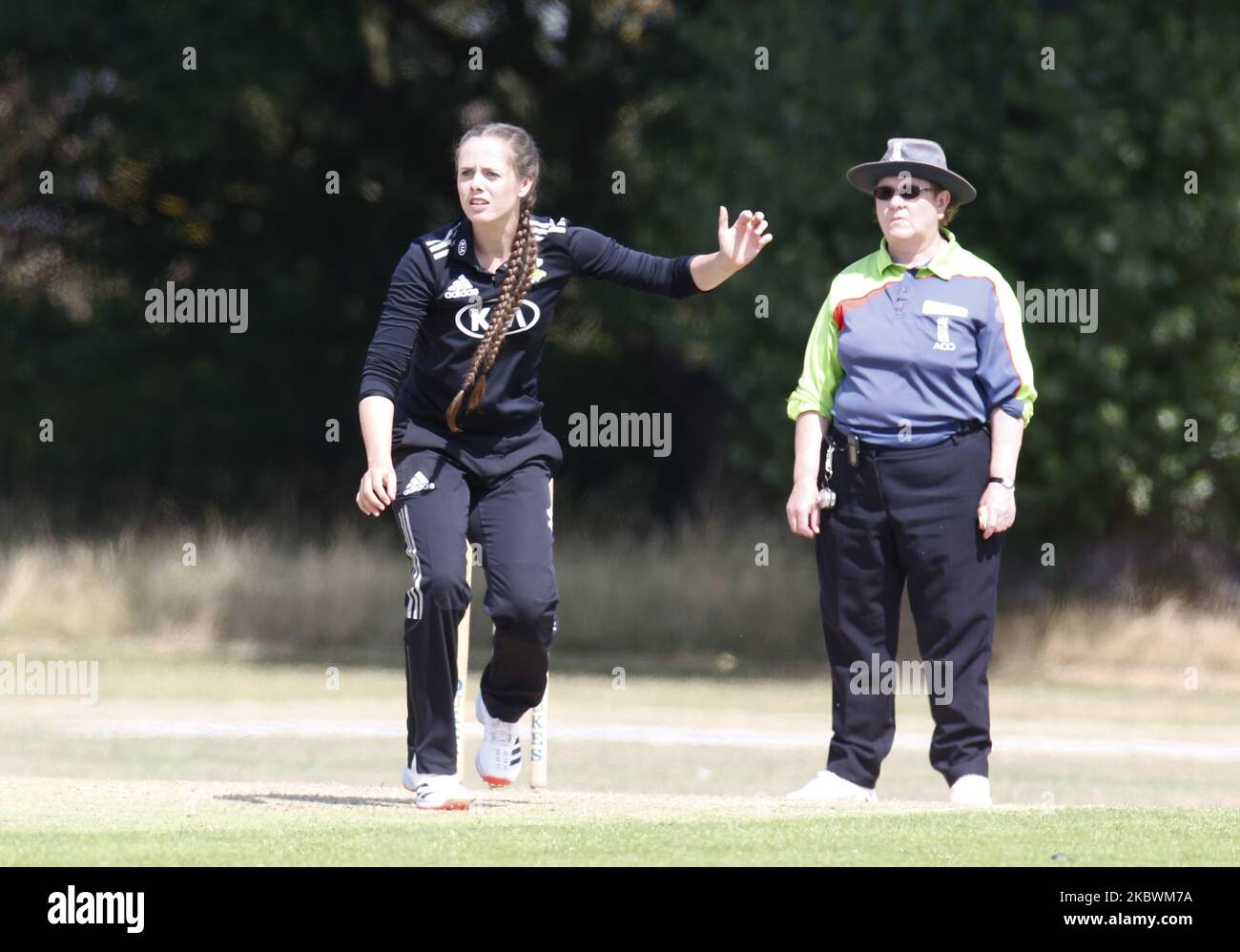 Surrey Women's Danielle Gregory während der London Championship zwischen Essex Women CCC und Surrey Women CCC am 03.. August 2020 im Gidea Park & Romford Cricket Club, London (Foto von Action Foto Sport/NurPhoto) Stockfoto