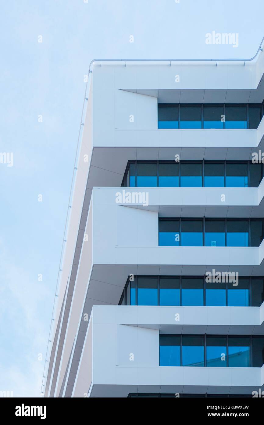 Minimalistisches, modernes Bürogebäude Stockfoto