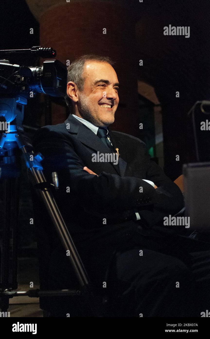 Turin, Italien. 8. Februar 2010. Alberto Barbera, aktueller Direktor der Internationalen Filmfestspiele von Venedig während eines Interviews Stockfoto