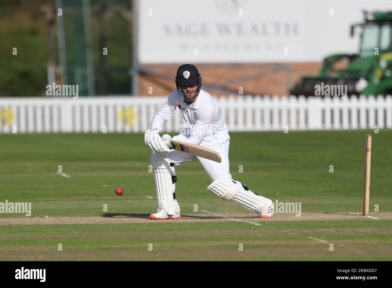 Luis Reece von Derbyshire auf dem Weg zu Hundert während des Bob Willis Trophy-Spiels zwischen dem Durham County Cricket Club und dem Derbyshire County Cricket Club in Emirates Riverside, Chester le Street (Foto: Mark Fletcher/MI News/NurPhoto) Stockfoto