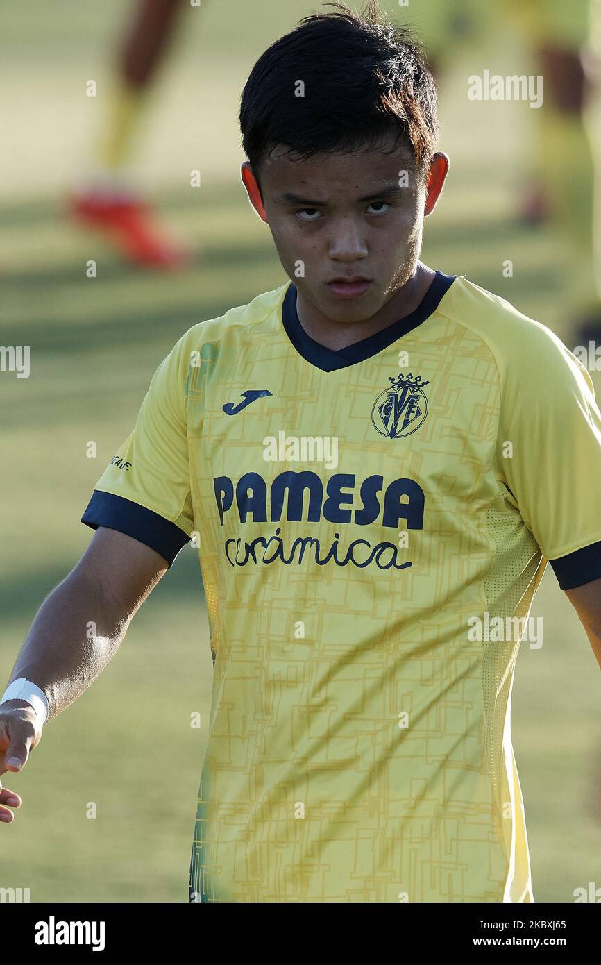 Takefusa Kubo von Villarreal beim Warm-up vor dem Vorsaison-Freundschaftsspiel zwischen Villarreal CF und Teneriffa in der Pinatar Arena am 25. August 2020 in Murcia, Spanien. (Foto von Jose Breton/Pics Action/NurPhoto) Stockfoto