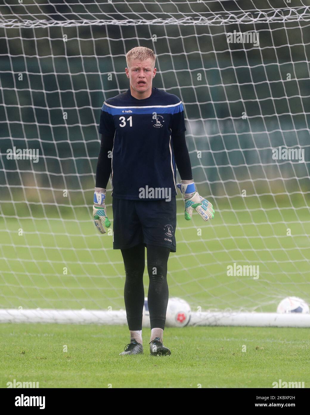 Hartlepool united torwart brad young Fotos und Bildmaterial in hoher Auflösung Alamy