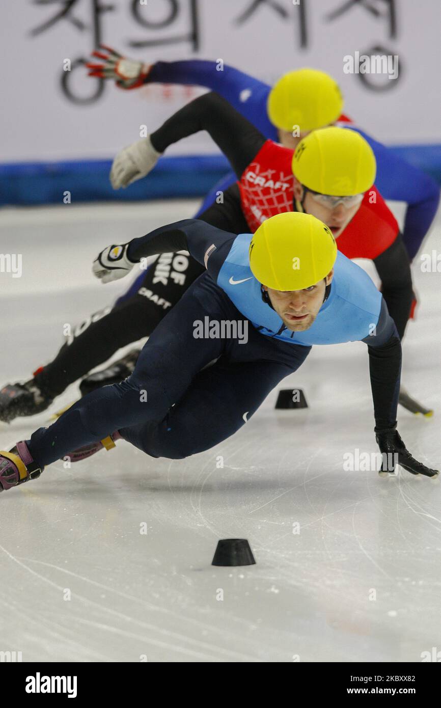 Simon Jeff aus den USA tritt am 24. September 2009 in Seoul, Südkorea, in den Herren-500-Meter-Läufen der ISU-Weltmeisterschaft 2009/2010 an. (Foto von Seung-il Ryu/NurPhoto) Stockfoto