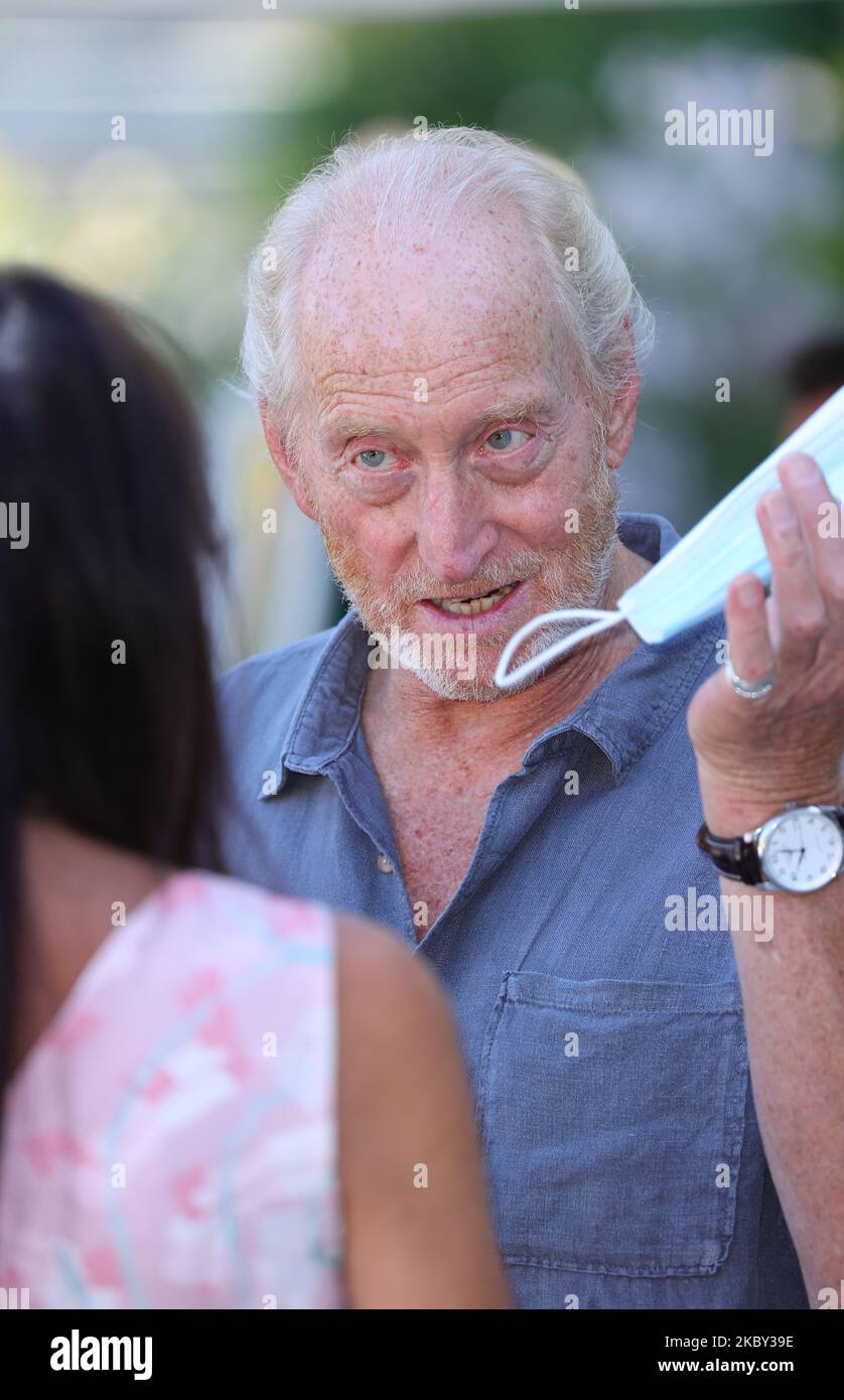 Charles Dance wird beim Excelsior während des Filmfestivals von Venedig 77. am 03. September 2020 in Venedig, Italien, ankommen. (Foto von Matteo Chinellato/NurPhoto) Stockfoto