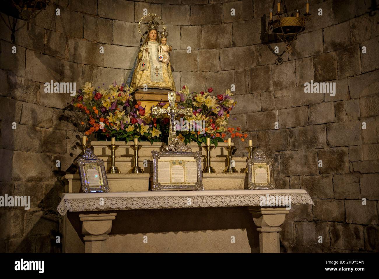 Innenraum der Basilika Sant Feliu in Girona (Katalonien, Spanien) ESP: Interieur de la Basílica de Sant Feliu de Gerona (Cataluña, España) Stockfoto