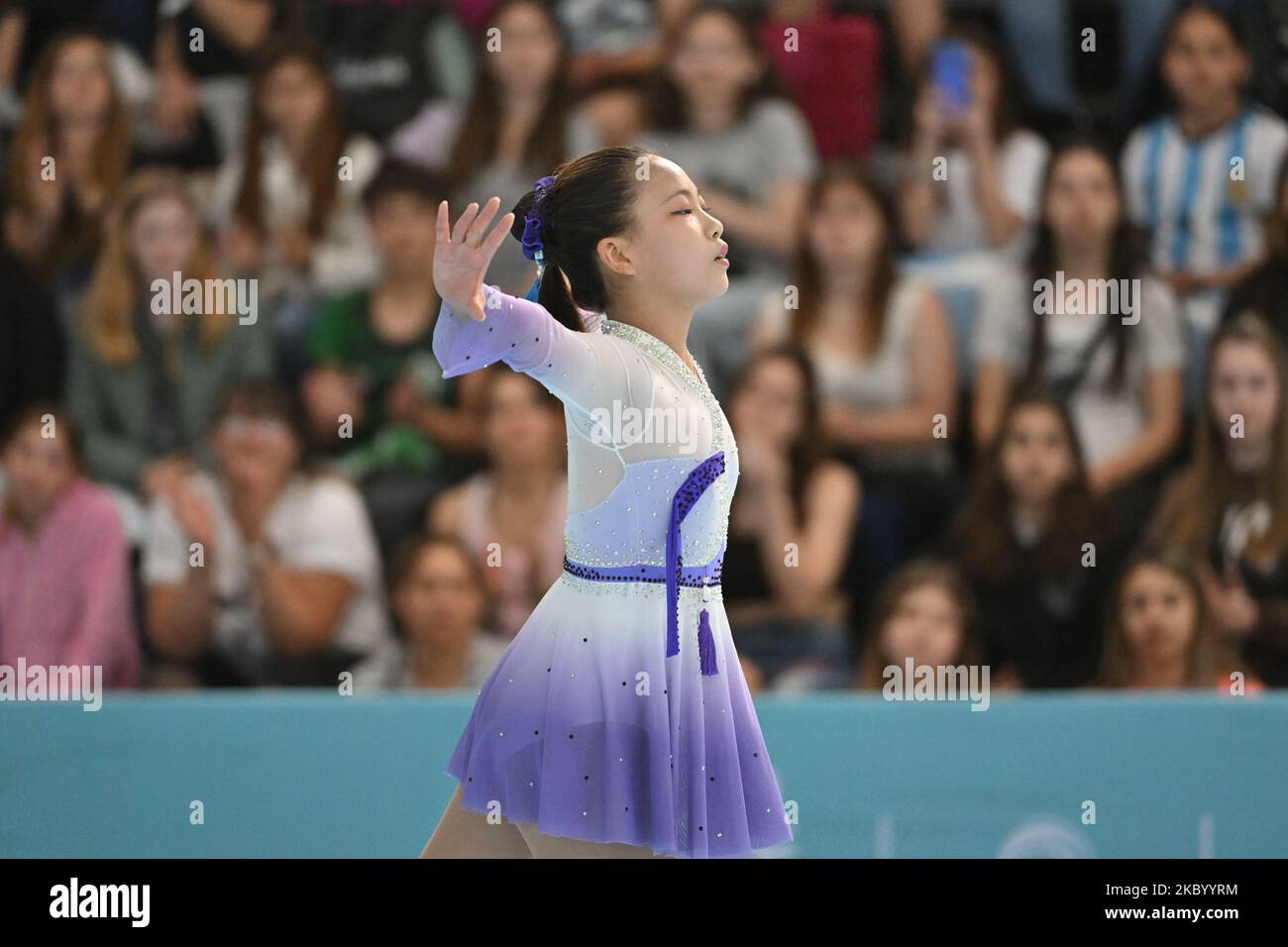 JIEUN SEO, Korea, tritt am 4. November 2022 in Buenos Aires, Argentinien, im Senior Ladies - Long Program bei den Artistic World Skate Games 2022 im Youth Olympic Park - Amrica Pabelln auf. Quelle: Raniero Corbelletti/AFLO/Alamy Live News Stockfoto