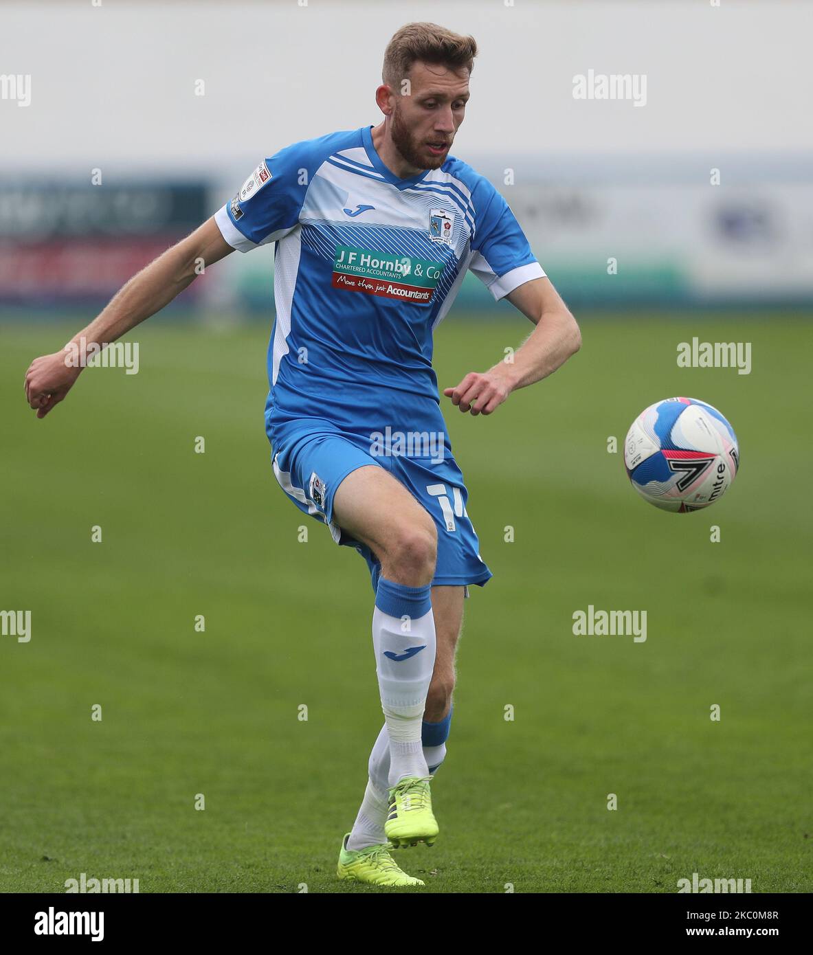 James Jones von Barrow während des Sky Bet League 2-Spiels zwischen Barrow und Colchester United am 26. September 2020 in der Holker Street, Barrow-in-Furness, England. (Foto von Mark Fletcher MI News/NurPhoto) Stockfoto