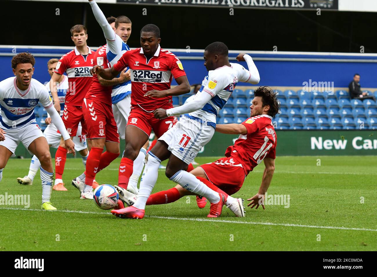 Bright Osayi-Samuel in Aktion während des Sky Bet Championship-Spiels zwischen Queens Park Rangers und Middlesbrough im Kiyan Prince Foundation Stadium am 26. September 2020 in London, England. (Foto von MI News/NurPhoto) Stockfoto