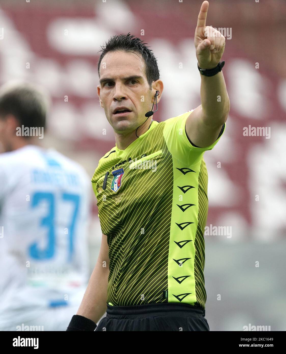 Valerio Marini, Schiedsrichter, während des Spiels der Serie B zwischen Reggina 1914 und Pescara Calcio am 3. Oktober 2020 im Stadion „Oreste Granillo“ in Reggio Calabria, Italien (Foto: Gabriele Maricchiolo/NurPhoto) Stockfoto