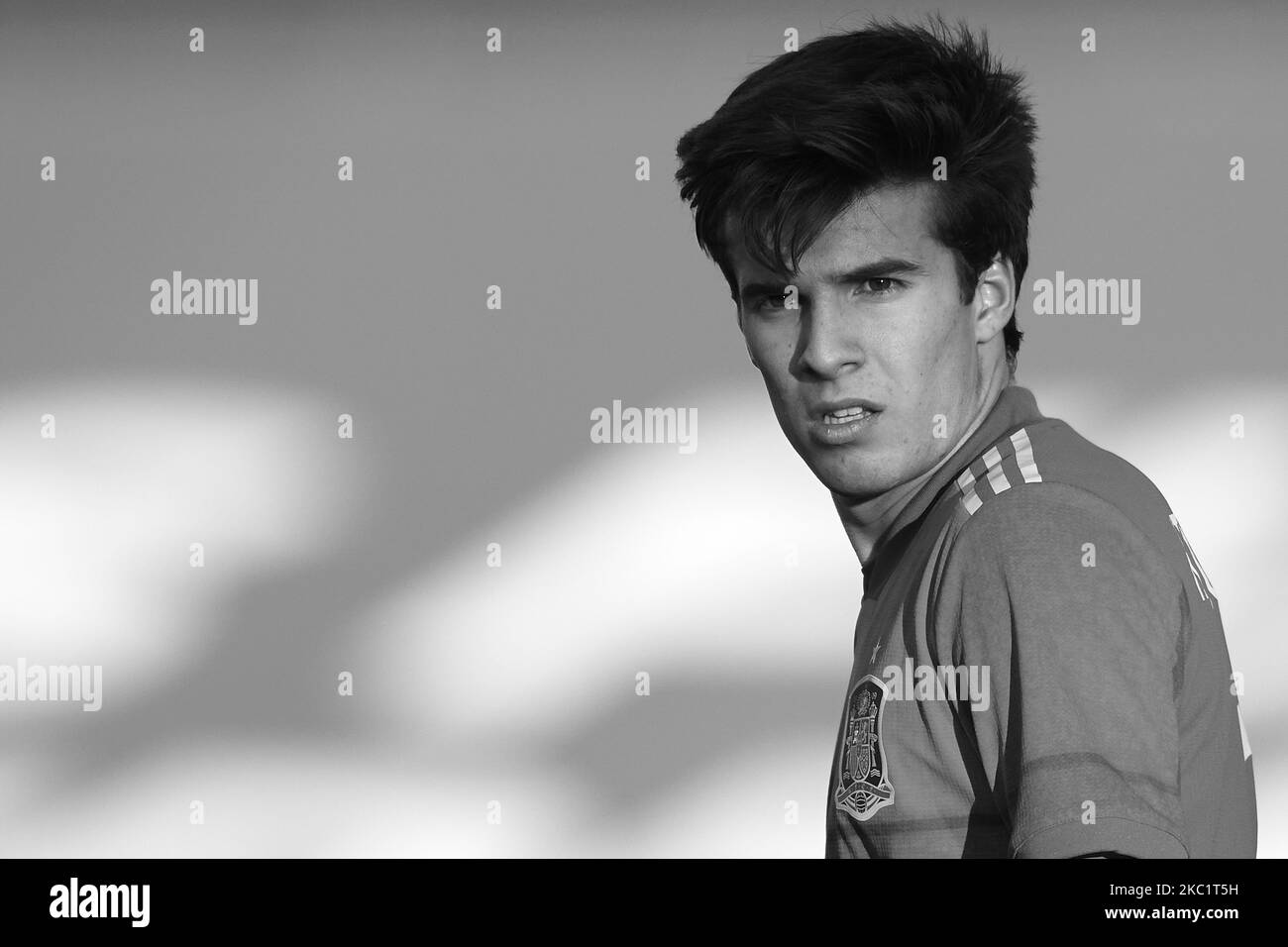 Riqui Puig (FC Barcelona) aus Spanien schaut während des UEFA Euro Under 21 Qualifier Spiels zwischen Spanien U21 und Kasachstan U21 im Estadio Municipal de Santo Domingo am 13. Oktober 2020 in Madrid, Spanien. (Anmerkung der Redaktion: Dieses Bild wurde in Schwarzweiß konvertiert) (Foto von Jose Breton/Pics Action/NurPhoto) Stockfoto