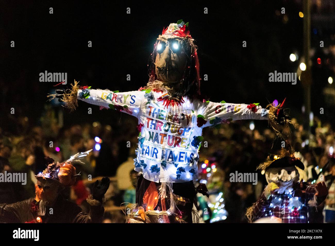 Fair Havens Hospizfigur bei der Halloween Parade in Southend on Sea, Essex, Großbritannien. Stockfoto