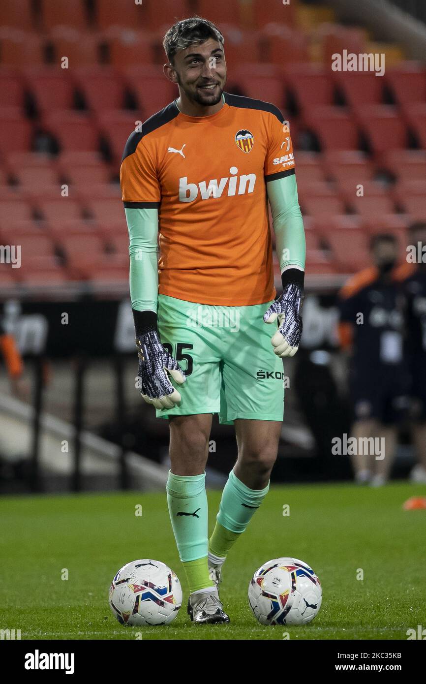 Cristian Rivero aus Valencia CF vor dem spanischen La Liga-Spiel zwischen Valencai CF und Getafe CF im Mestalla-Stadion am 1. November 2020 (Foto: Jose Miguel Fernandez/NurPhoto) Stockfoto