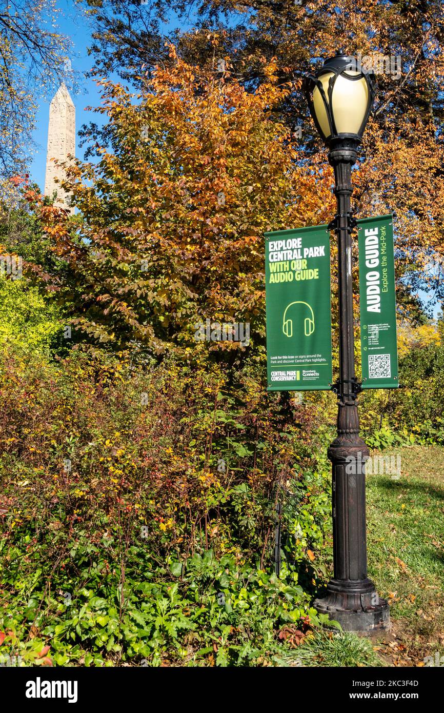 Central Park in the Fall ist ein Leben mit hellen Farben, 2022, NYC, USA Stockfoto