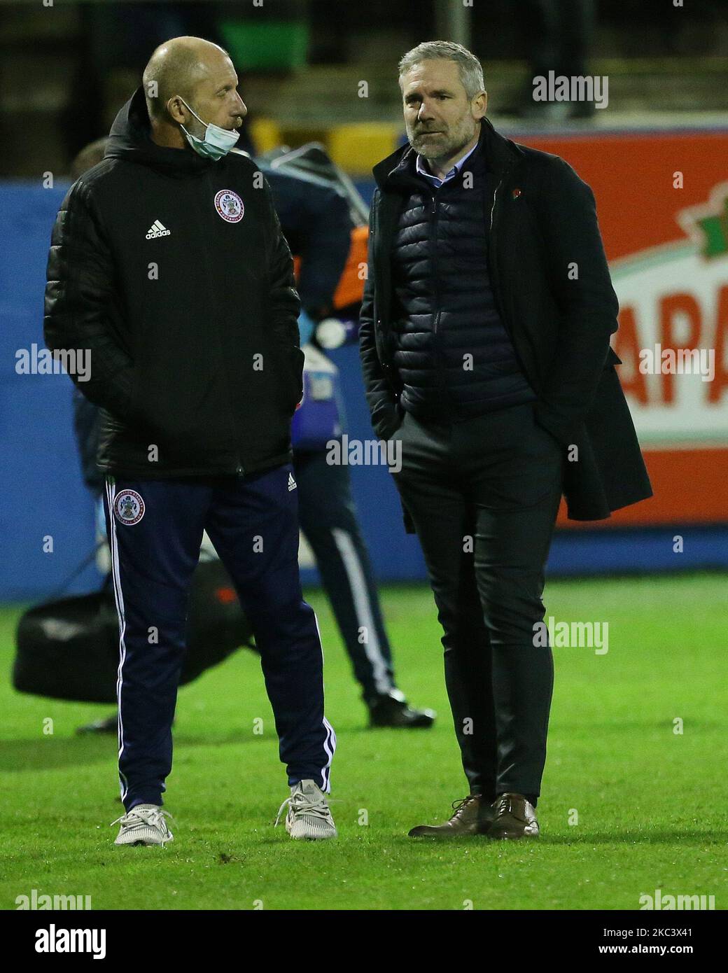 Barrow-Manager David Dunn während des Spiels der EFL Trophy zwischen Barrow und Accrington Stanley in der Holker Street, Barrow-in-Furness am Dienstag, den 10.. November 2020. (Foto von Mark Fletcher/MI News/NurPhoto) Stockfoto