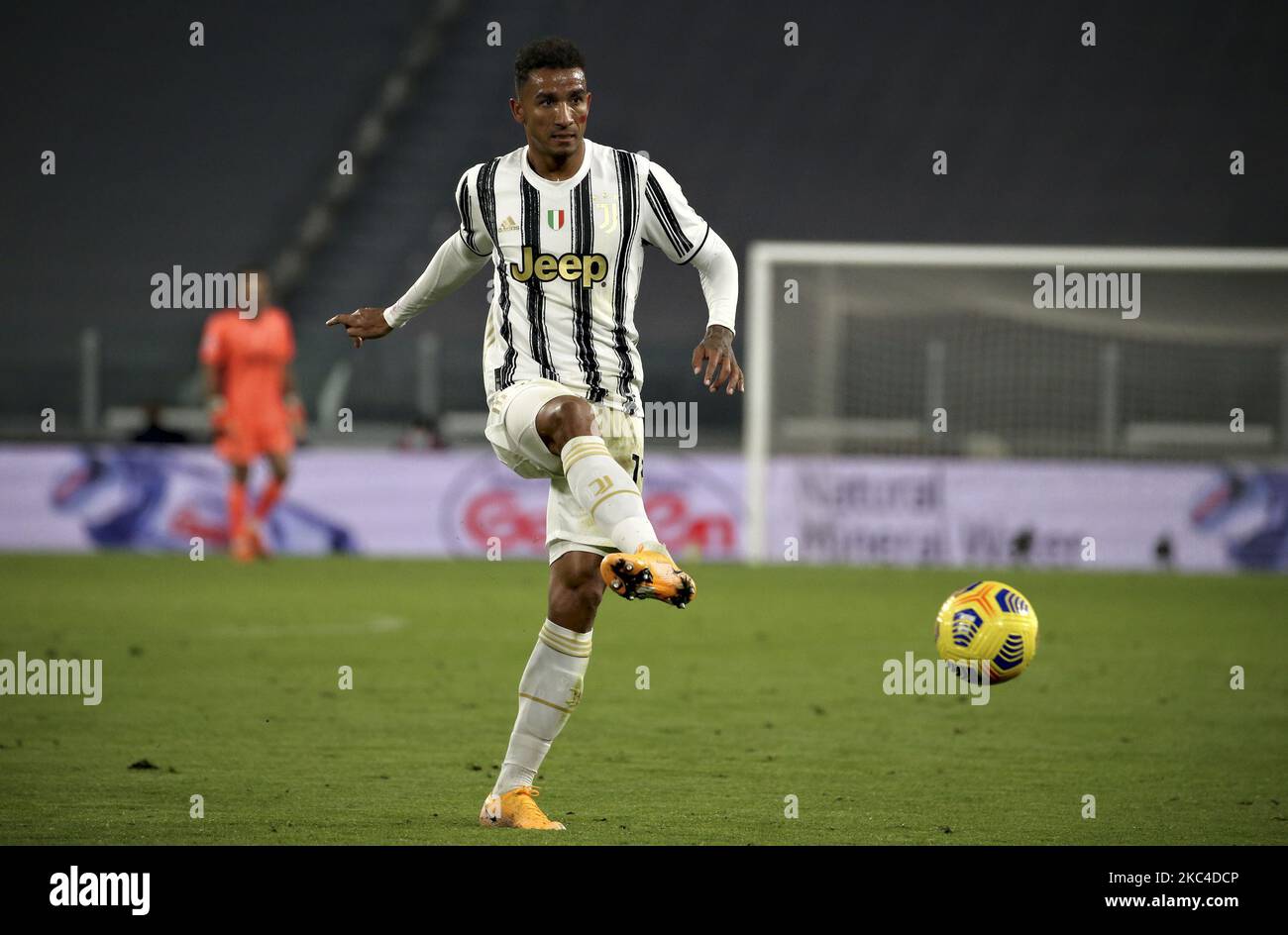 Danilo von Juventus während des Serie-A-Spiels zwischen Juventus und Cagliari Calcio im Allianz-Stadion am 21. November 2020 in Turin, Italien. (Foto von Giuseppe Cottini/NurPhoto) Stockfoto