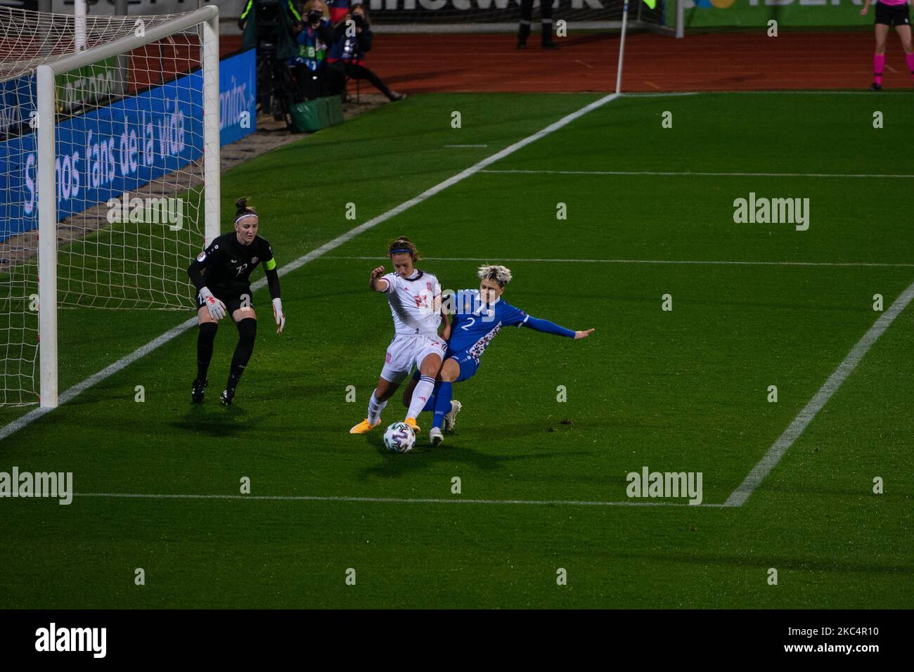 Nahikari García während des Qualifikationsspiels Spanien gegen Moldawien, für den Eurocup in England 2022, in Ciudad del Futbol de las Rozas, Spanien, 27. November 2020. (Foto von Jon Imanol Reino/NurPhoto) Stockfoto