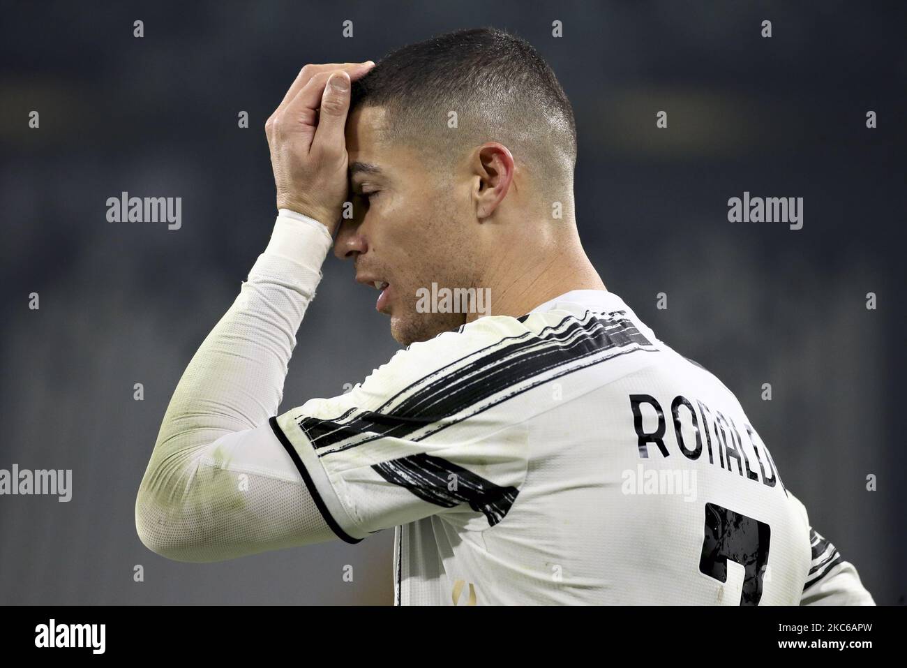 Cristiano Ronaldo von Juventus zeigt am 22. Dezember 2020 im Allianz Stadium in Turin, Italien, seine Dejektion The Serie A zwischen Juventus und ACF Fiorentina. (Foto von Giuseppe Cottini/NurPhoto) Stockfoto