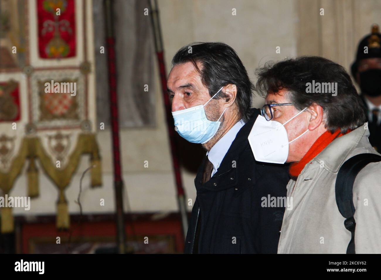 Attilio Fontana ist in der Bestattungskammer des Palazzo reale von Marco Formenini, dem ehemaligen Bürgermeister von Mailand, zu sehen, der am 2. Januar 2020 starb. Mailand, Italien 4. Januar 2021 (Foto von Mairo Cinquetti/NurPhoto) Stockfoto