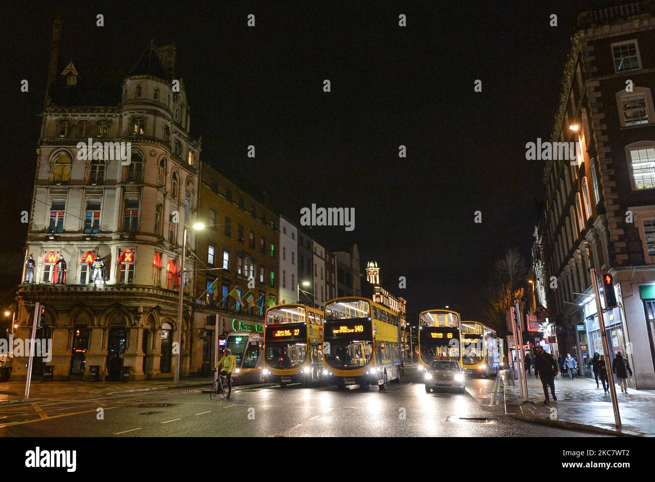 Öffentliche Busse im Stadtzentrum von Dublin während der Covid-19-Sperre auf Ebene 5. Am Mittwoch, den 20. Januar 2021, in Dublin, Irland. (Foto von Artur Widak/NurPhoto) Stockfoto