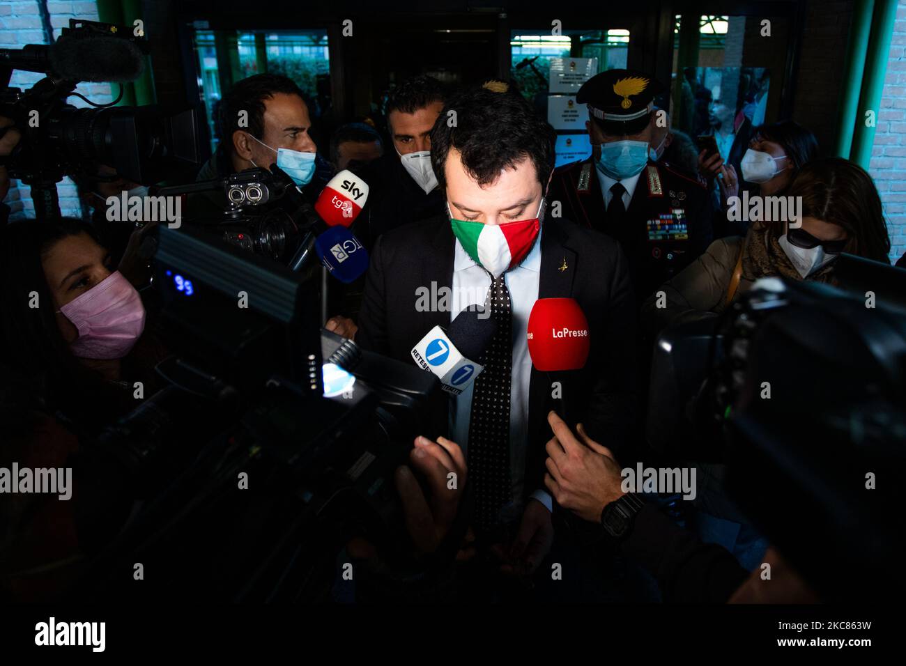 Matteo Salvini, Bundesminister der Nordliga und ehemaliger Innenminister bei der Anhörung des Turiner Gerichts wegen der Missachtung der italienischen Justizordnung am 25. Januar 2021 in Turin, Italien. (Foto von Mauro Ujetto/NurPhoto) Stockfoto