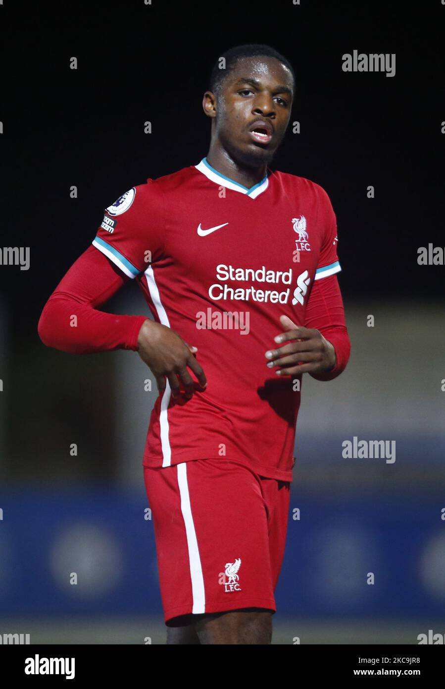 Billy Koumetio von Liverpool U23 während der Premier League 2 Division One zwischen Chelsea unter 23 und Liverpool unter 23 Jahren im Kingsmeadow Stadium , Norbiton, Kingston upon Thames, London, Großbritannien am 19.. Februar 2021 (Foto von Action Foto Sport/NurPhoto) Stockfoto