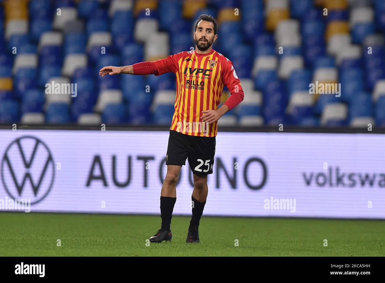 Marco Sau von Benevento Calcio während der Serie Ein Spiel zwischen SSC Napoli und Benevento Calcio im Stadio Diego Armando Maradona Neapel Italien am 28. Februar 2021. (Foto von Franco Romano/NurPhoto) Stockfoto