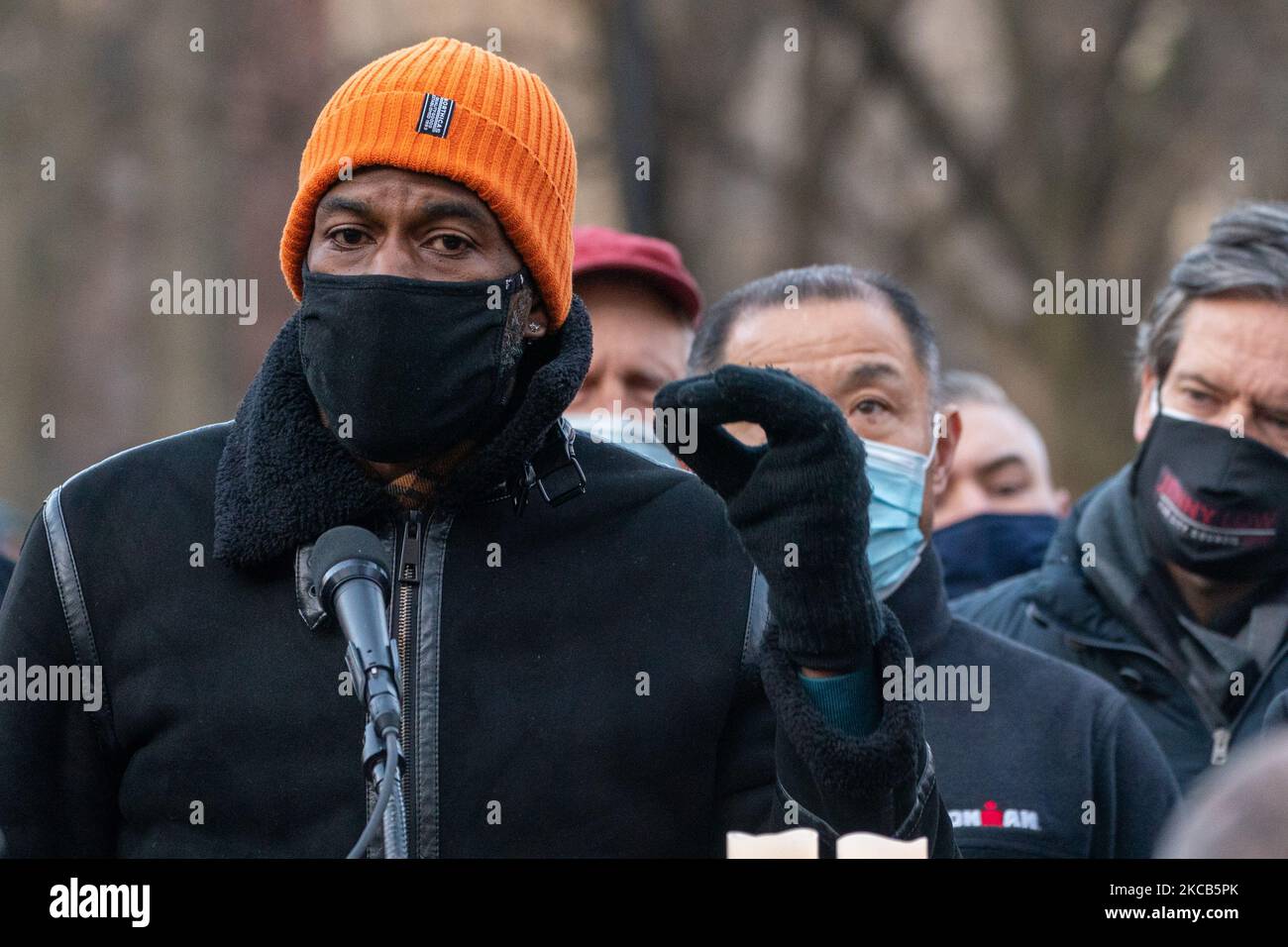 Die New Yorker Staatsanwaltschaft Jumaane Williams nimmt am 19. März 2021 am Union Square in New York City, USA, an einer Friedenswache für die Erschießung von Opfern asiatischen Hasses in Atlanta Spa Teil. (Foto von John Nacion/NurPhoto) Stockfoto