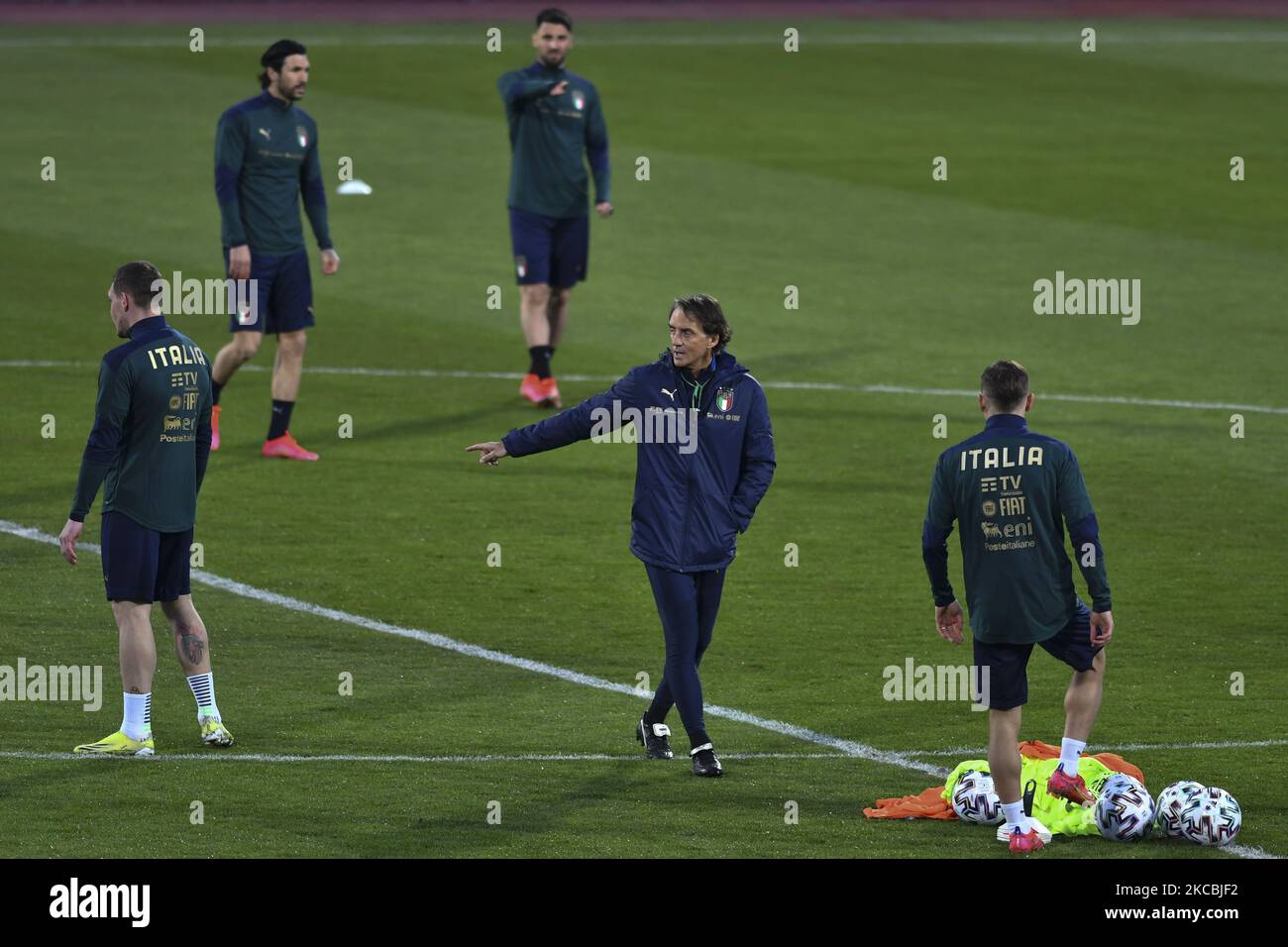 Italienische Fußballnationalmannschaft mit Training im Vasil Levski Nationalstadion in Sofia, Bulgarien, 27. März 2021. Italien wird Bulgarien beim Fußballspiel der Qualifikationsgruppe C der FIFA-Weltmeisterschaft 2022 am 28. März 2021 gegenüberstehen (Foto: Georgi Paleykov/NurPhoto) Stockfoto