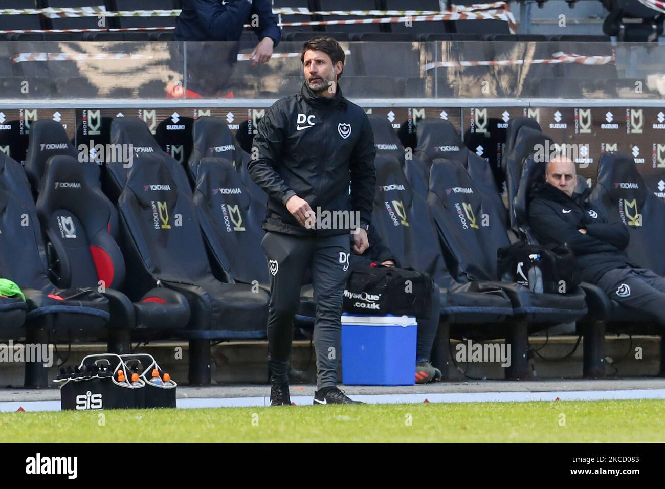 Portsmouth-Manager Danny Cowley während der zweiten Hälfte der Sky Bet League One-Partie zwischen MK Dons und Portsmouth am 17.. April 2021 im Stadium MK, Milton Keynes, England. (Foto von John Cripps/MI News/NurPhoto) Stockfoto