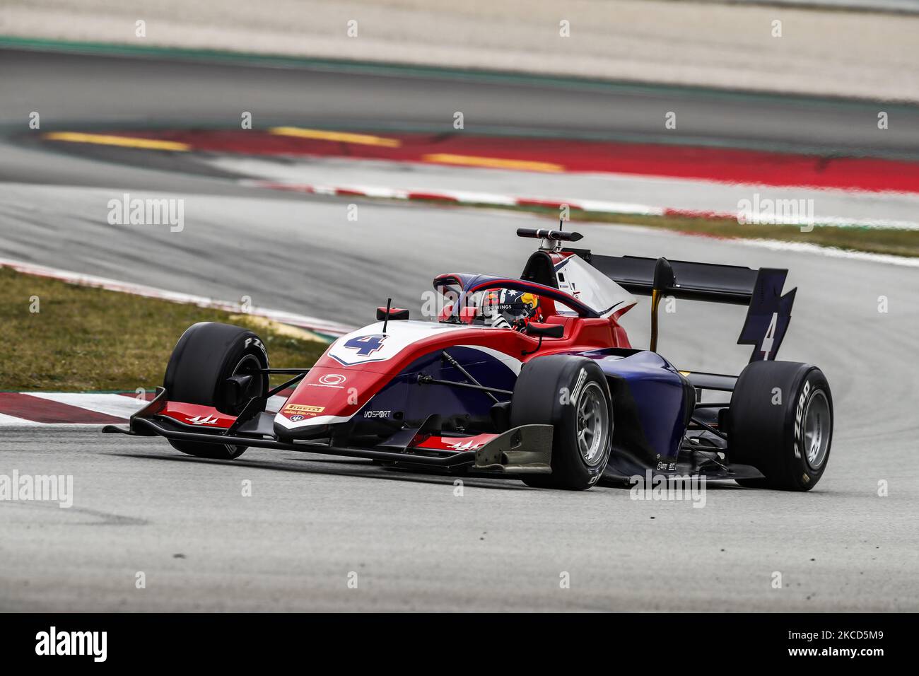 04 Jack Doohan aus Australien von Trident, Aktion am ersten Tag der Formel 3-Prüfung auf dem Circuit de Barcelona - Catalunya am 21. April 2021 in Montmelo, Spanien. (Foto von Xavier Bonilla/NurPhoto) Stockfoto