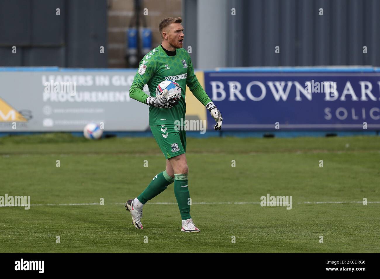 Mark Oxley von Southend United während des Sky Bet League 2-Spiels zwischen Barrow und Southend United in der Holker Street, Barrow-in-Furness am Samstag, 1.. Mai 2021. (Foto von Mark Fletcher/MI News/NurPhoto) Stockfoto