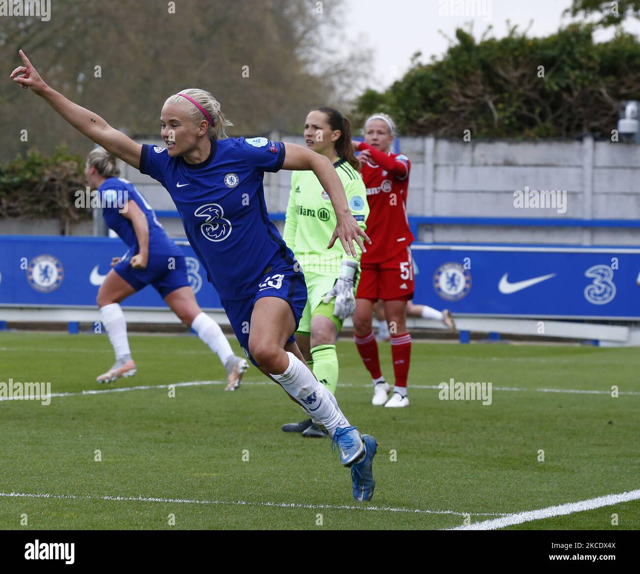 Pernille Harder feiert während des Halbfinales 2. der Frauen in der Champions League zwischen den Chelsea Women und den FC Bayern Munchen Ladies am 02.. Mai 2021 in Kingsmeadow, Kingston upon Thames, England (Foto by Action Foto Sport/NurPhoto) Stockfoto
