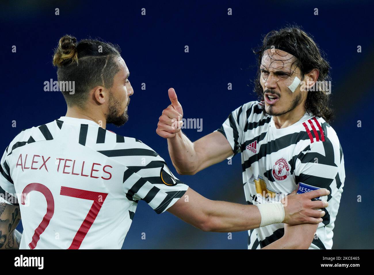 Edinson cavani von manchester united gesten Fotos und Bildmaterial in