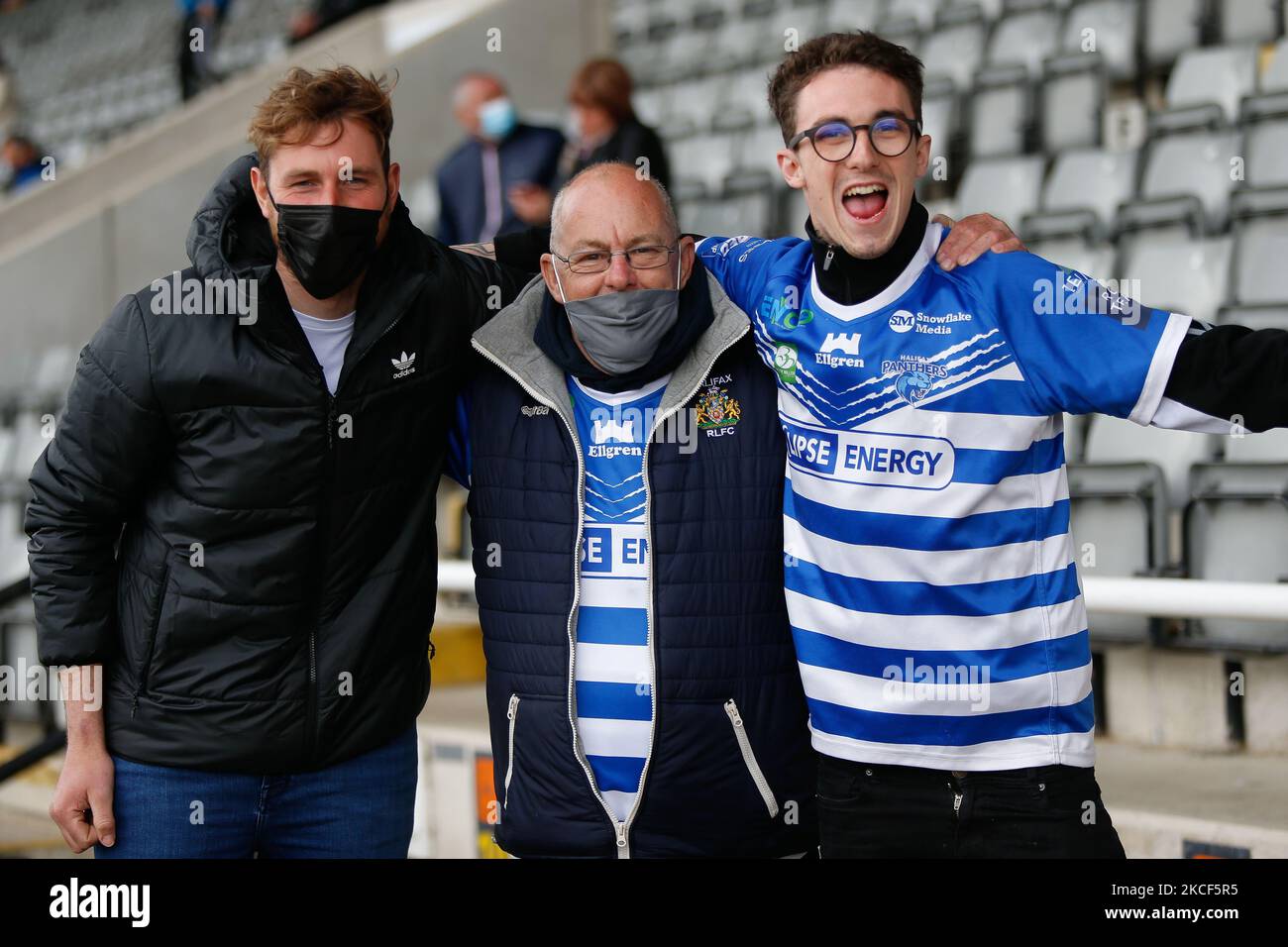Halifax Panthers Anhänger vor dem BETFRED Championship Spiel zwischen Newcastle Thunder und Halifax Panthers im Kingston Park, Newcastle am Sonntag, 23.. Mai 2021. (Foto von Chris Lishman/MI News/NurPhoto) Stockfoto