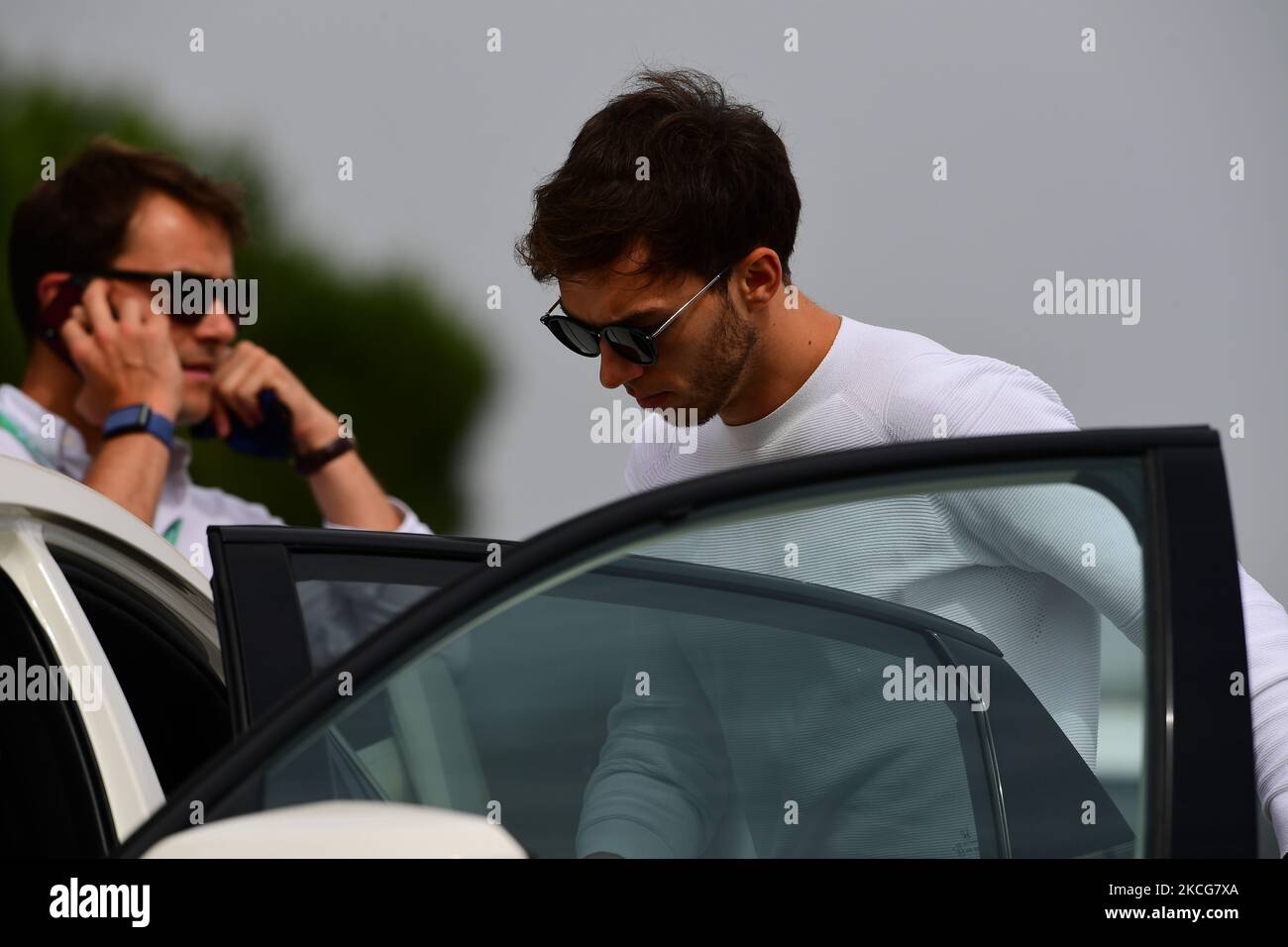 Pierre Gasly von der Scuderia Alpha Tauri Honda vor dem Qualifying des französischen GP auf dem Paul Ricard Circuit in Le Castelett, Provence-Alpes-Côte d'Azur, Frankreich, 19. Juni 2021 (Foto: Andrea Diodato/NurPhoto) Stockfoto