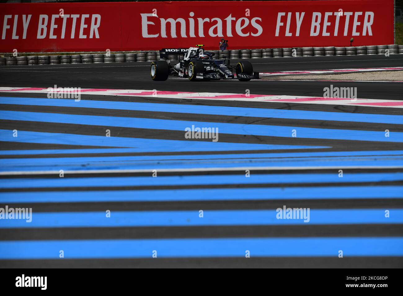 Pierre Gasly von der Scuderia Alpha Tauri Honda fährt seinen AT02-Sitzer während des Qualifyings des französischen GP auf dem Paul Ricard Circuit in Le Castelett, Provence-Alpes-Côte d'Azur, Frankreich, 19. Juni 2021 (Foto: Andrea Diodato/NurPhoto) Stockfoto