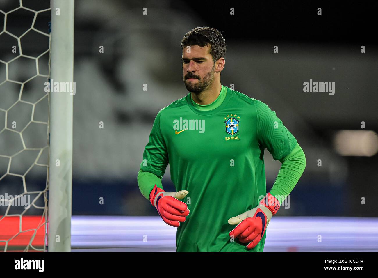 Alisson Brasilianischer Spieler bei einem Spiel der Gruppe B zwischen Brasilien und Kolumbien im Rahmen von Copa America Brazil 2021 im Estadio Olimpico Nilton Santos am 23. Juni 2021 in Rio de Janeiro, Brasilien. (Foto von Thiago Ribeiro/NurPhoto) Stockfoto