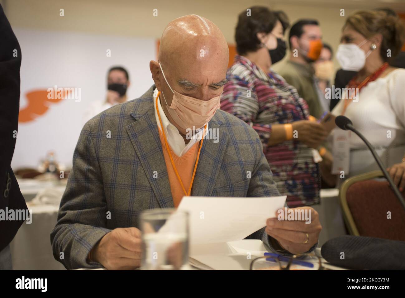 Dante Alfonso Delgado Rannauro, nationaler Koordinator, auf der Pressekonferenz, auf der die Führung seiner Partei, der "Bürger-Bewegung", einen Bericht über die Ergebnisse der Wahlen am 6. Juni gab. Am 5. Juli 2021 in Mexiko-Stadt, Mexiko. (Foto von Cristian Leyva/NurPhoto) Stockfoto