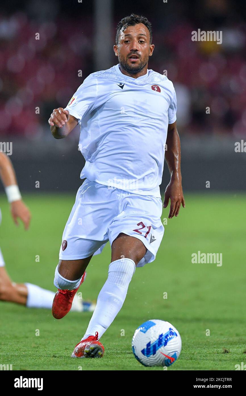 Karim Laribi von Reggina 1914 während des Coppa Italia-Spiels zwischen US Salernitana 1919 und Reggina 1914 am 16. August 2021 im Stadio Arechi, Salerno, Italien (Foto: Giuseppe Maffia/NurPhoto) Stockfoto