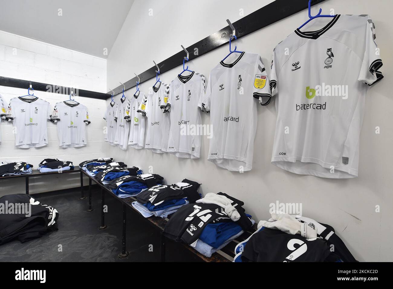 Vorspiel vor dem Sky Bet League 2-Spiel zwischen Sutton United und Oldham Athletic im Knights Community Stadium, Gander Green Lane, Sutton am Samstag, 28.. August 2021. (Foto von Eddie Garvey/MI News/NurPhoto) Stockfoto