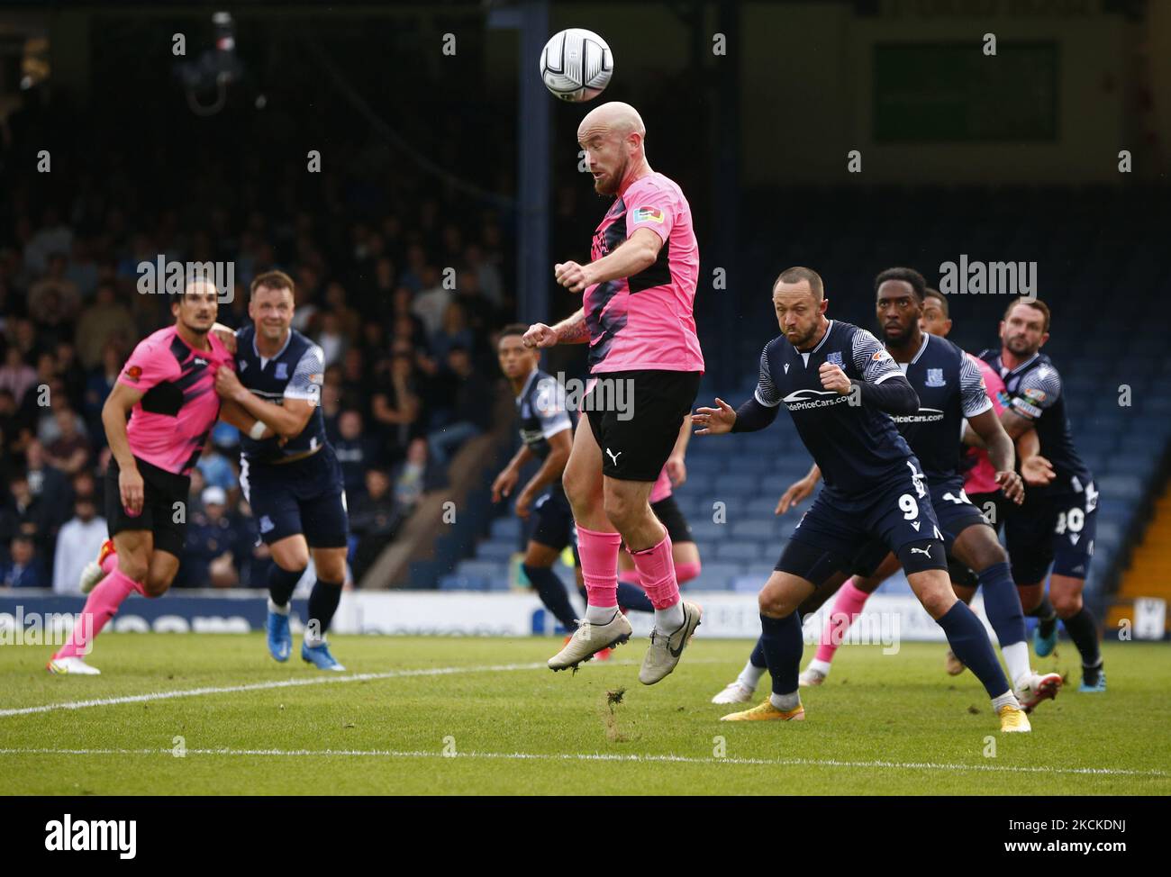 Paddy Madden von Stockport County während der National League zwischen Southend United und Stockport County im Roots Hall Stadium, Southend on Seas, Großbritannien am 25.. August 2021 (Foto by Action Foto Sport/NurPhoto) Stockfoto