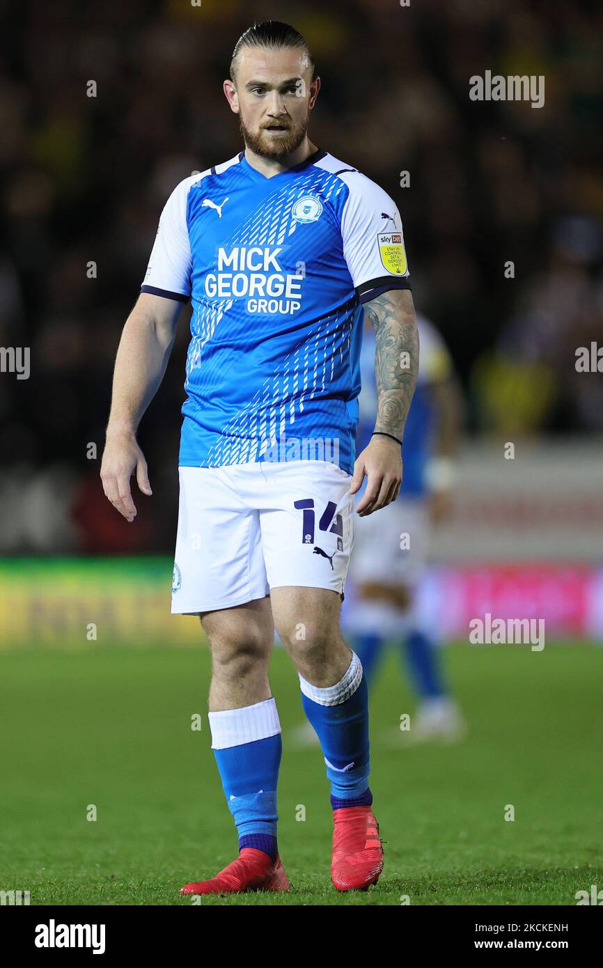 Jack Marriott von Peterborough United während des Sky Bet Championship-Spiels zwischen Peterborough und West Bromwich Albion am 28.. August 2021 im Weston Homes Stadium, Peterborough, Großbritannien. (Foto von James Holyoak/MI News/NurPhoto) Stockfoto