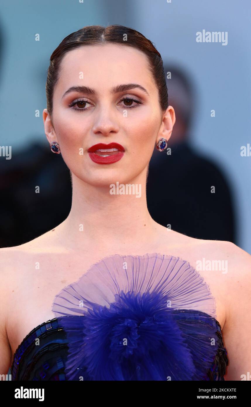 Maude Apatow besucht den roten Teppich des Films 'Competencia Oficial' während der Internationalen Filmfestspiele Venedig 78. am 04. September 2021 in Venedig, Italien. (Foto von Matteo Chinellato/NurPhoto) Stockfoto