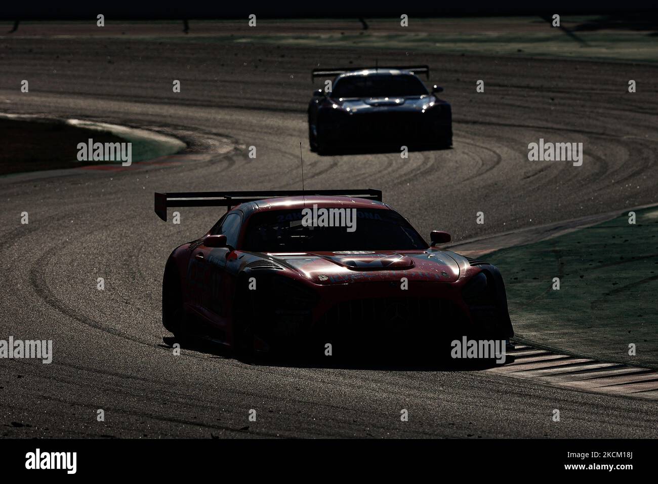 Fahrer: Patrice Lafargue, Paul Lafargue, Paul-Loup Chatin und Nicolas Minassian vom IDEC SPORT Team mit Mercedes-AMG GT3 beim HANKOOK 24h BARCELONA 2021 Race auf dem Circuit de Catalunya. (Foto von DAX Images/NurPhoto) Stockfoto