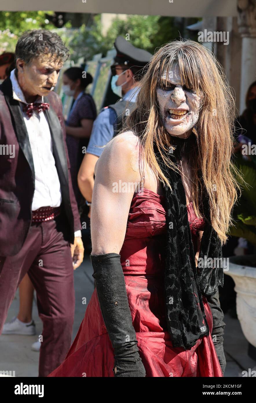 Zombie Walk während des Internationalen Filmfestivals von Venedig 78. am 06. September 2021 in Venedig, Italien. (Foto von Matteo Chinellato/NurPhoto) Stockfoto