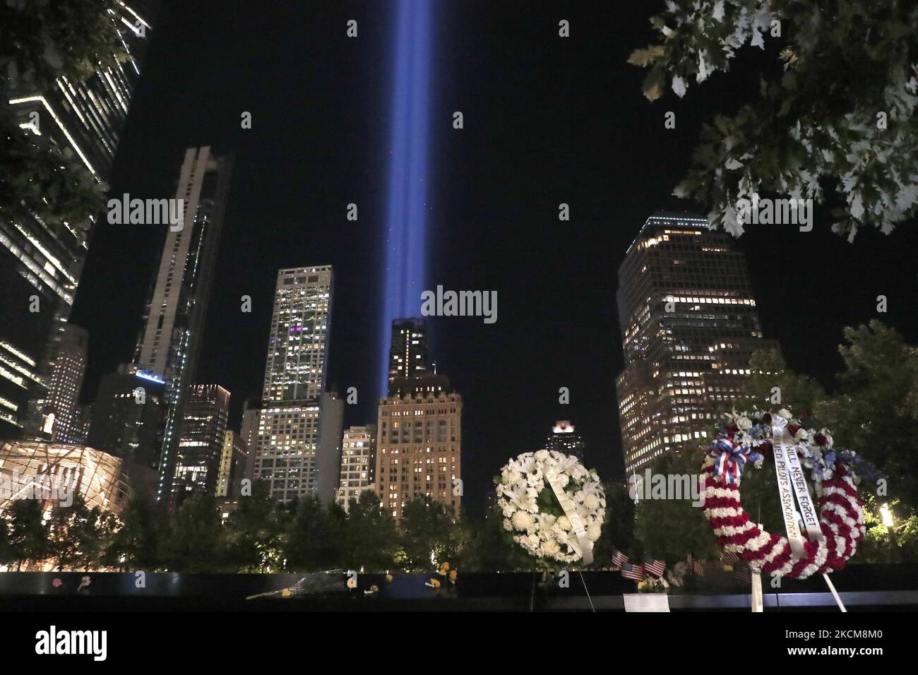 Die jährliche Tribute in Light einen Tag vor dem 20.. Jahrestag der Angriffe auf das World Trade Center am 10. September 2021 in New York City, USA. (Foto von John Lamparski/NurPhoto) Stockfoto