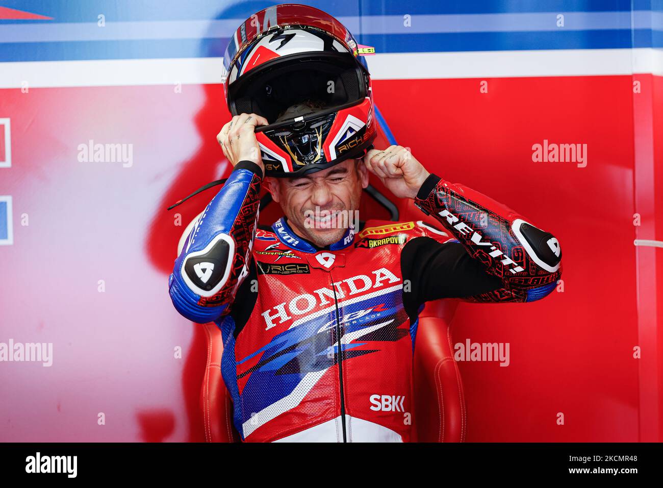 Alvaro Bautista vom HRC Team mit Honda CBR1000 RR-R während der Hyundai N Catalunya WorldSBK Runde der FIM World Superbike Championship auf dem Circuit de Catalunya in Barcelona, Spanien. (Foto von DAX Images/NurPhoto) Stockfoto
