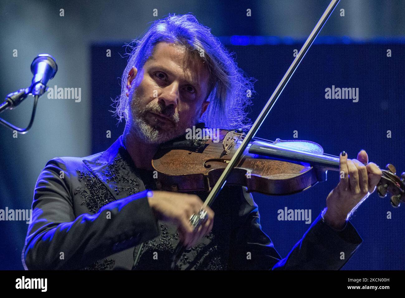 Rodrigo D'Erasmo während des italienischen Sängermusikkonzerts Diodato - L&#39;Arena am 19. September 2021 in der Arena di Verona in Verona, Italien (Foto von Roberto Tommasini/LiveMedia/NurPhoto) Stockfoto