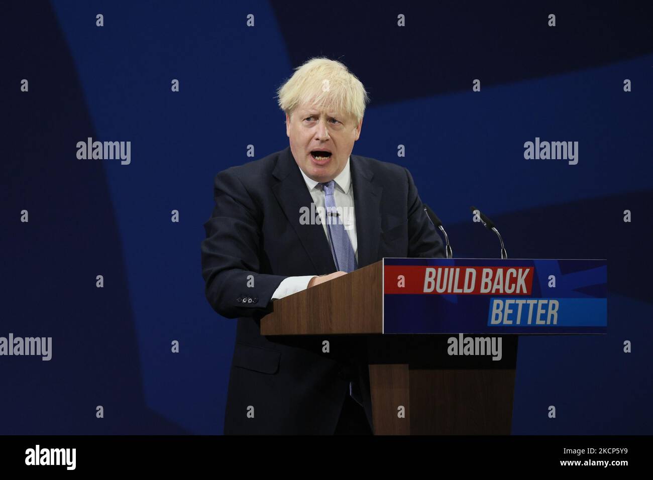 Der Abgeordnete Boris Johnson, Premierminister des Vereinigten Königreichs, erster Schatzminister, am vierten Tag der Konferenz der Konservativen Partei in Manchester Central, Manchester, am Mittwoch, den 6.. Oktober 2021. (Foto von MI News/NurPhoto) Stockfoto